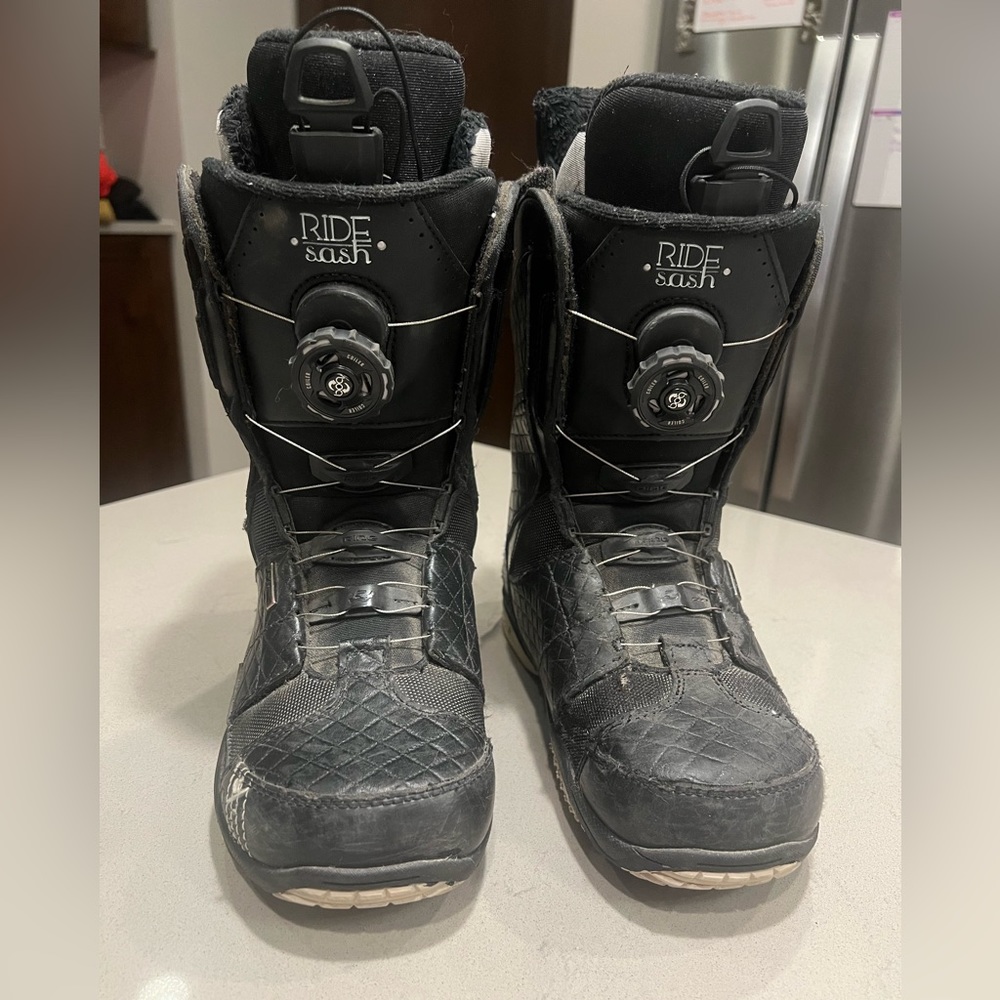 Ride Sash BOA Coiler Snowboard Boots - Women's 2012